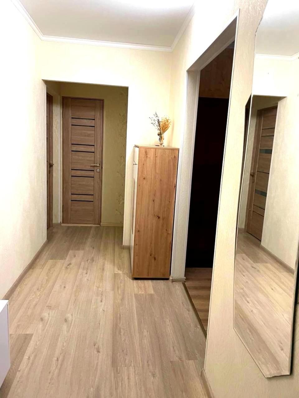 Автовокзал Rivne Exterior foto